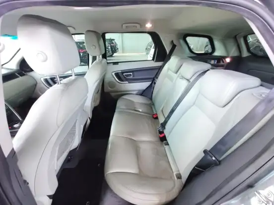 LAND ROVER-DISCOVERY SPORT-2016