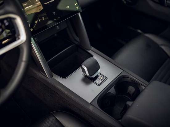LAND ROVER-DISCOVERY SPORT-2.0 D200 TURBO DIESEL R-DYNAMIC SE AUTOMÁTICO LAND ROVER-DISCOVERY SPORT-2024