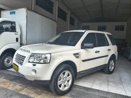 LAND ROVER-FREELANDER-3.2 S 6 CILINDROS 24V GASOLINA 4P AUTOMÁTICO LAND ROVER-FREELANDER-2010