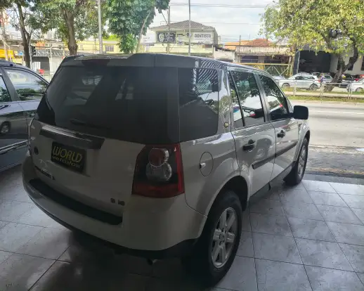 LAND ROVER-FREELANDER-2010