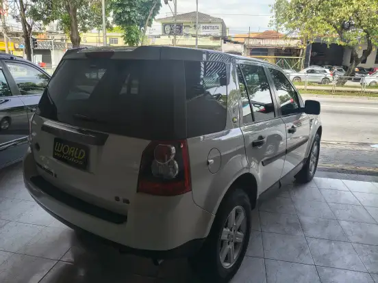 LAND ROVER-FREELANDER-3.2 S 6 CILINDROS 24V GASOLINA 4P AUTOMÁTICO LAND ROVER-FREELANDER-2010