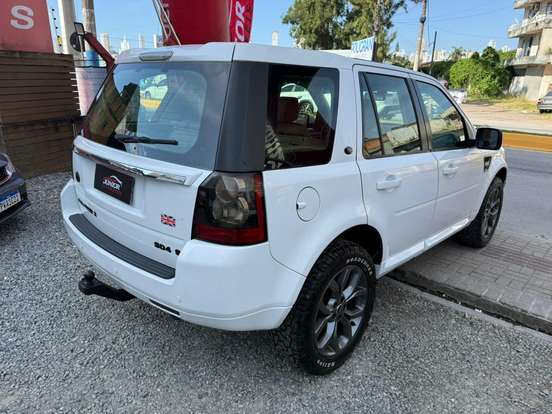 LAND ROVER-FREELANDER-3.2 S 6 CILINDROS 24V GASOLINA 4P AUTOMÁTICO LAND ROVER-FREELANDER-2011