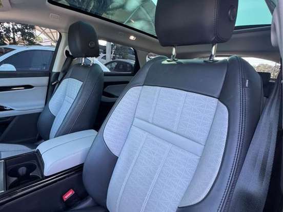 LAND ROVER-RANGE ROVER EVOQUE-2.0 P250 FLEX R-DYNAMIC HSE AWD AUTOMÁTICO LAND ROVER-RANGE ROVER EVOQUE-2024
