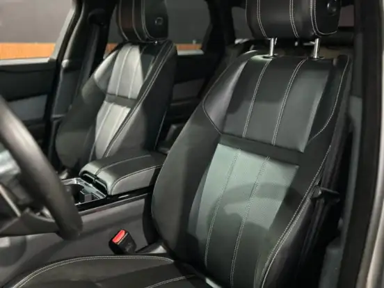 LAND ROVER-RANGE ROVER VELAR-2.0 P300 GASOLINA R-DYNAMIC SE AUTOMÁTICO LAND ROVER-RANGE ROVER VELAR-2019