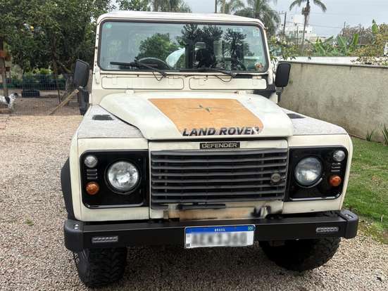 LAND ROVER-DEFENDER-1996