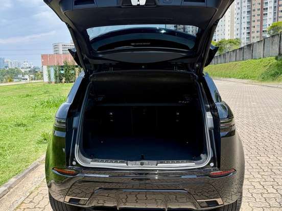 LAND ROVER-RANGE ROVER EVOQUE-2.0 P250 FLEX R-DYNAMIC HSE AWD AUTOMÁTICO LAND ROVER-RANGE ROVER EVOQUE-2024