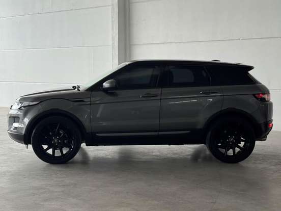 LAND ROVER-RANGE ROVER EVOQUE-2.0 PURE 4WD 16V GASOLINA 4P AUTOMÁTICO LAND ROVER-RANGE ROVER EVOQUE-2015