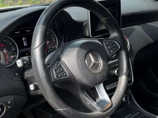 MERCEDES-BENZ-A 200-1.6 TURBO 16V FLEX 4P AUTOMÁTICO MERCEDES-BENZ-A 200-2017