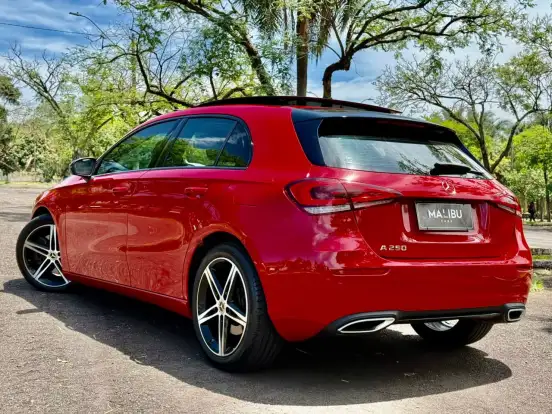 MERCEDES-BENZ-A 250-2019