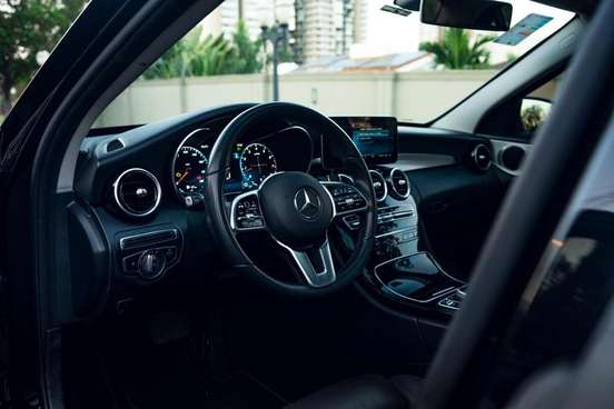 MERCEDES-BENZ-C 200-2018
