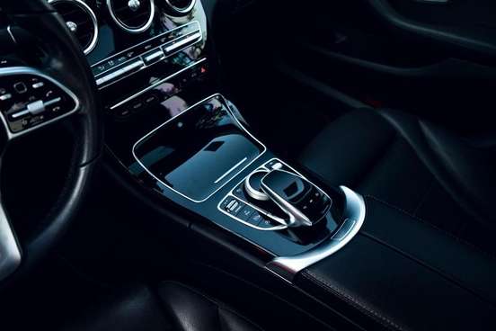 MERCEDES-BENZ-C 200-2018