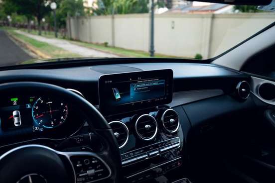 MERCEDES-BENZ-C 200-2018