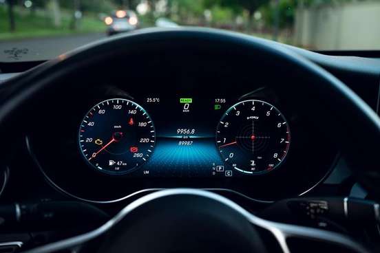 MERCEDES-BENZ-C 200-2018