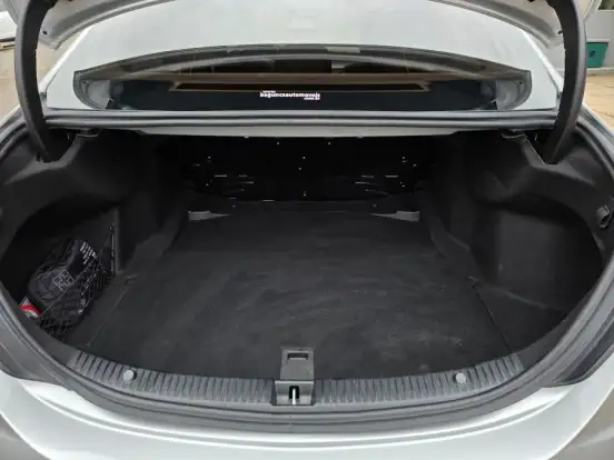 MERCEDES-BENZ-C 200-2.0 CGI AVANTGARDE 16V GASOLINA 4P AUTOMÁTICO MERCEDES-BENZ-C 200-2015