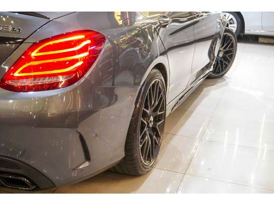 MERCEDES-BENZ-C 63 AMG-4.0 V8 TURBO GASOLINA S SPEEDSHIFT MERCEDES-BENZ-C 63 AMG-2017