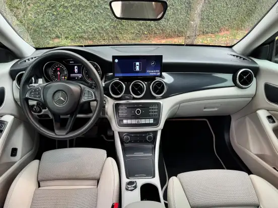 MERCEDES-BENZ-CLA 180-1.6 CGI GASOLINA 7G-DCT MERCEDES-BENZ-CLA 180-2017