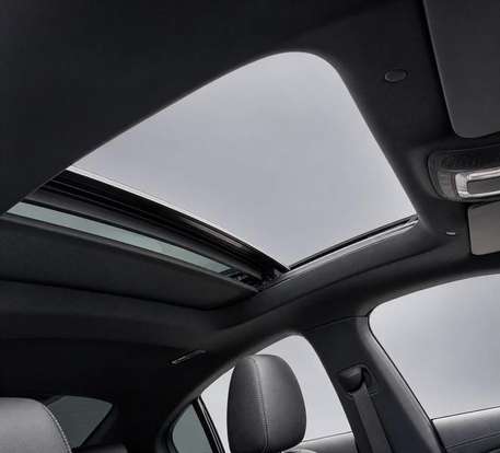 MERCEDES-BENZ-CLA 250-2020