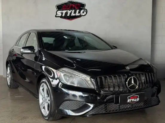 MERCEDES-BENZ-CLASSE A-1.6 200 TURBO URBAN GASOLINA 4P AUTOMATIZADO MERCEDES-BENZ-CLASSE A-2013