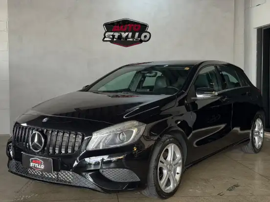 MERCEDES-BENZ-CLASSE A-1.6 200 TURBO URBAN GASOLINA 4P AUTOMATIZADO MERCEDES-BENZ-CLASSE A-2013