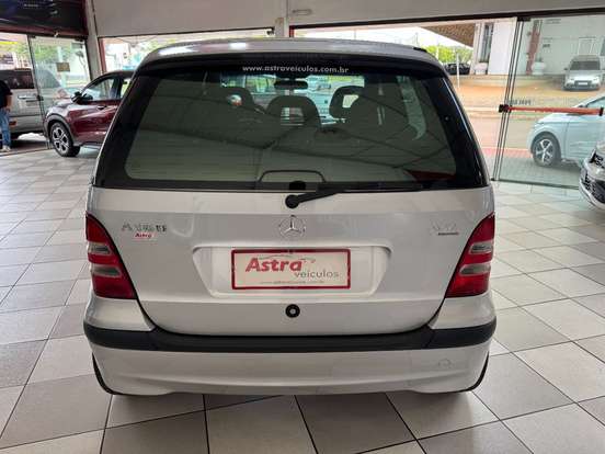 MERCEDES-BENZ-CLASSE A-2005