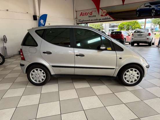 MERCEDES-BENZ-CLASSE A-2005