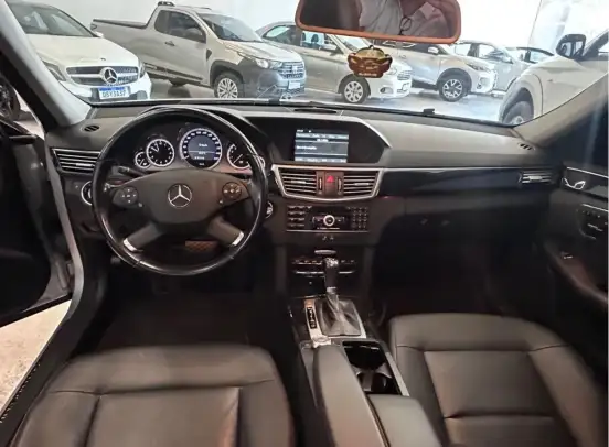 MERCEDES-BENZ-E 250-1.8 CGI AVANTGARDE 16V GASOLINA 4P AUTOMÁTICO MERCEDES-BENZ-E 250-2011