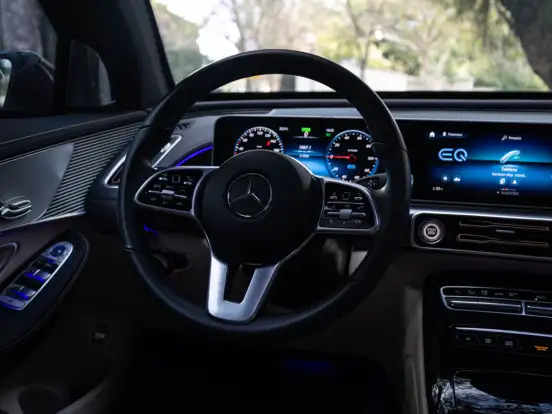 MERCEDES-BENZ-EQC 400-4MATIC ELÉTRICO MERCEDES-BENZ-EQC 400-2020