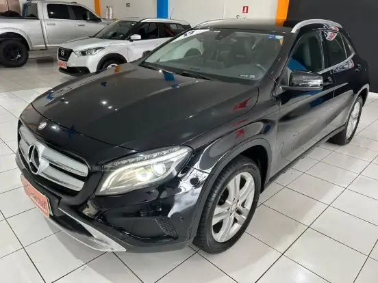 MERCEDES-BENZ-GLA 200-1.6 CGI ADVANCE 16V TURBO FLEX 4P AUTOMÁTICO MERCEDES-BENZ-GLA 200-2016