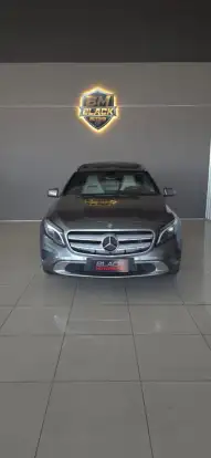 MERCEDES-BENZ-GLA 200-2015