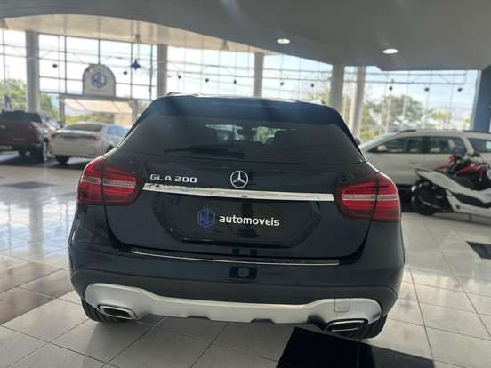 MERCEDES-BENZ-GLA 200-1.6 CGI FLEX ADVANCE 7G-DCT MERCEDES-BENZ-GLA 200-2017