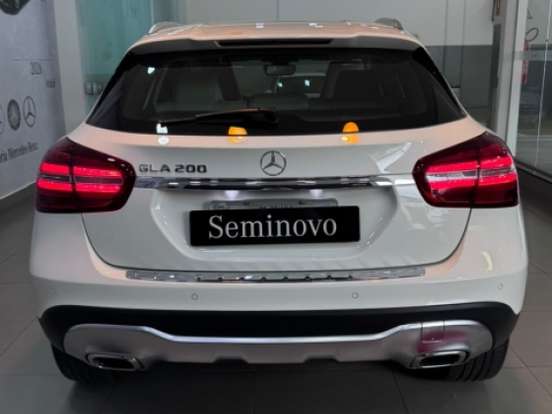 MERCEDES-BENZ-GLA 200-1.6 CGI FLEX ADVANCE 7G-DCT MERCEDES-BENZ-GLA 200-2017