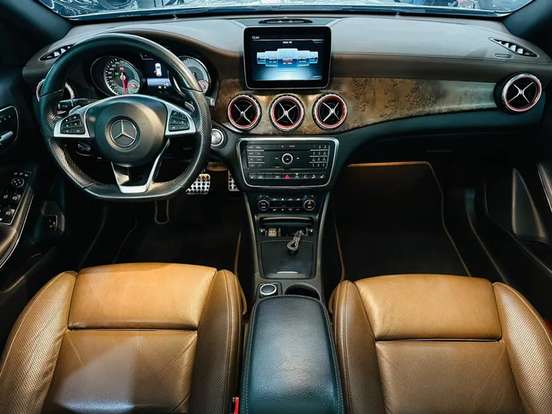 MERCEDES-BENZ-GLA 250-2.0 16V TURBO GASOLINA SPORT 4P AUTOMÁTICO MERCEDES-BENZ-GLA 250-2016