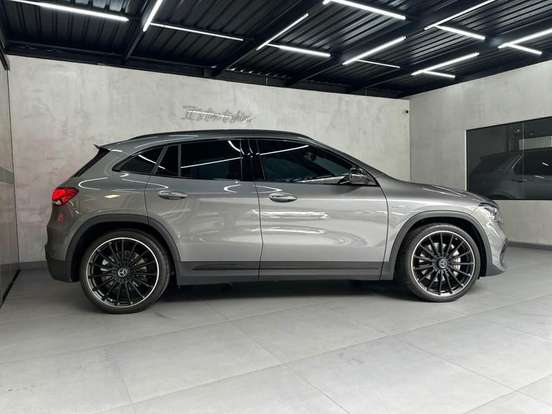 MERCEDES-BENZ-GLA 35 AMG-2.0 CGI GASOLINA 4MATIC SPEEDSHIFT MERCEDES-BENZ-GLA 35 AMG-2022