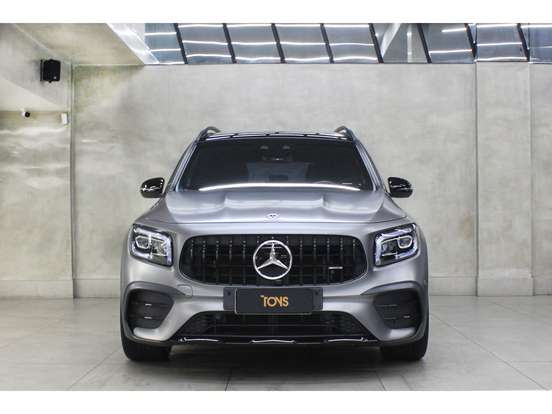 MERCEDES-BENZ-GLB 35 AMG-2022