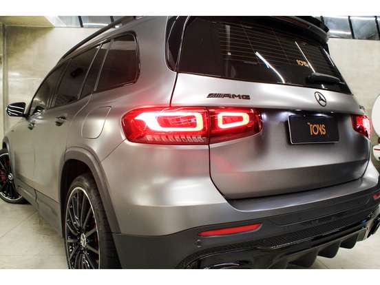 MERCEDES-BENZ-GLB 35 AMG-2022