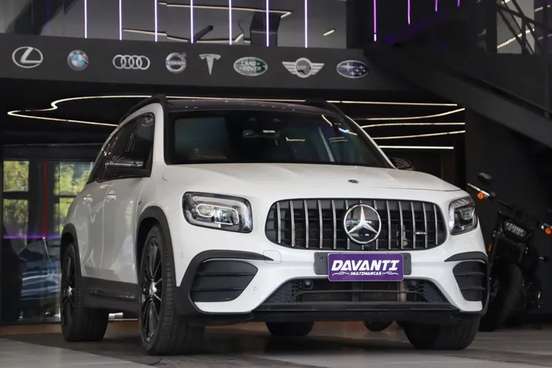 MERCEDES-BENZ-GLB 35 AMG-2022