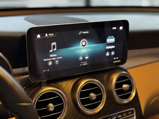 MERCEDES-BENZ-GLC 220d-2019
