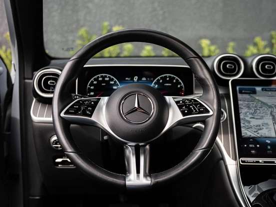 MERCEDES-BENZ-GLC 300-2023