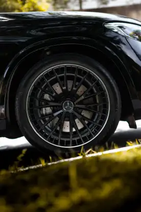 MERCEDES-BENZ-GLC 43 AMG-2025