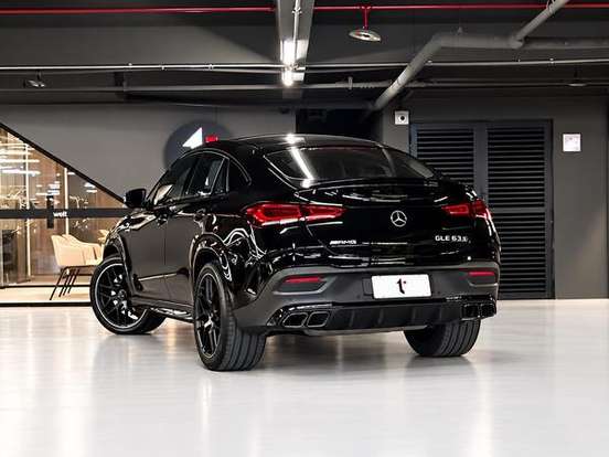 MERCEDES-BENZ-GLE 63 AMG-4.0 V8 BITURBO GASOLINA COUPÉ S 4MATIC 9G-TRONIC MERCEDES-BENZ-GLE 63 AMG-2022