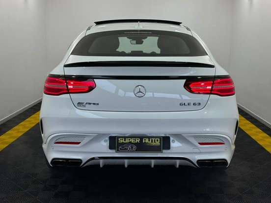 MERCEDES-BENZ-GLE 63 AMG-5.5 V8 TURBO GASOLINA COUPÉ 4MATIC 7G-TRONIC MERCEDES-BENZ-GLE 63 AMG-2017