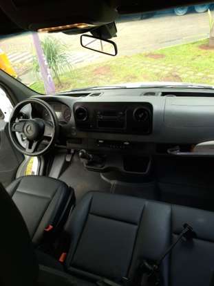 MERCEDES-BENZ-SPRINTER-2021