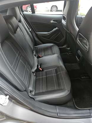 MERCEDES-BENZ-GLA 200-2015