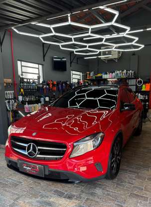 MERCEDES-BENZ-GLA 200-2015