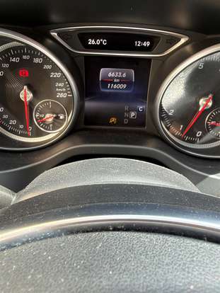 MERCEDES-BENZ-GLA 250-2017