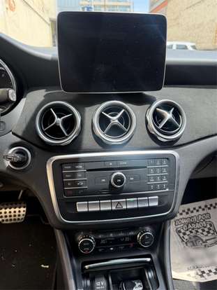 MERCEDES-BENZ-GLA 250-2017