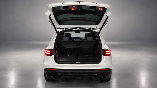 MERCEDES-BENZ-GLB 35 AMG-2024
