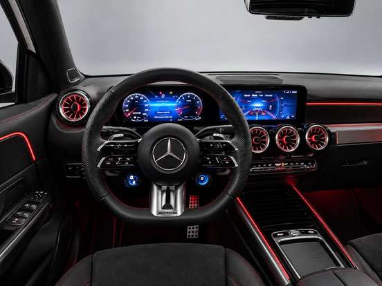 MERCEDES-BENZ-GLB 35 AMG-2.0 MHEV 4MATIC SPEEDSHIFT MERCEDES-BENZ-GLB 35 AMG-2024