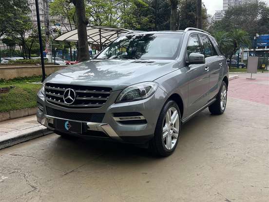 MERCEDES-BENZ-ML 350-3.5 BLUEEFFICIENCY SPORT 4X4 V6 GASOLINA 4P AUTOMÁTICO MERCEDES-BENZ-ML 350-2012