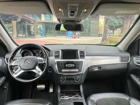 MERCEDES-BENZ-ML 350-3.5 BLUEEFFICIENCY SPORT 4X4 V6 GASOLINA 4P AUTOMÁTICO MERCEDES-BENZ-ML 350-2012
